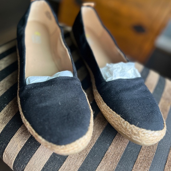 Easy Spirit E360 Black Espadrille Flats size 9.5 medium - Picture 1 of 5